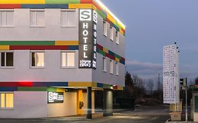 sHome Hotel Graz